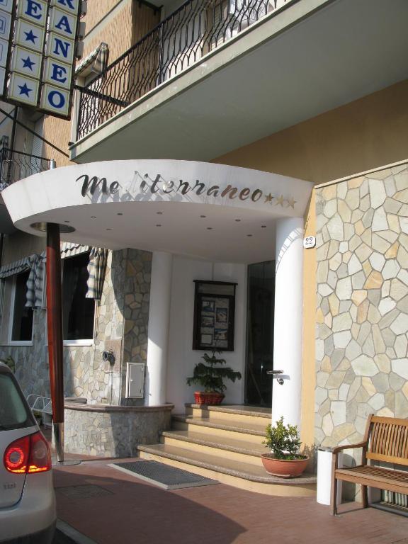 Hotel Residence Mediterraneo Diano Marina Exterior foto